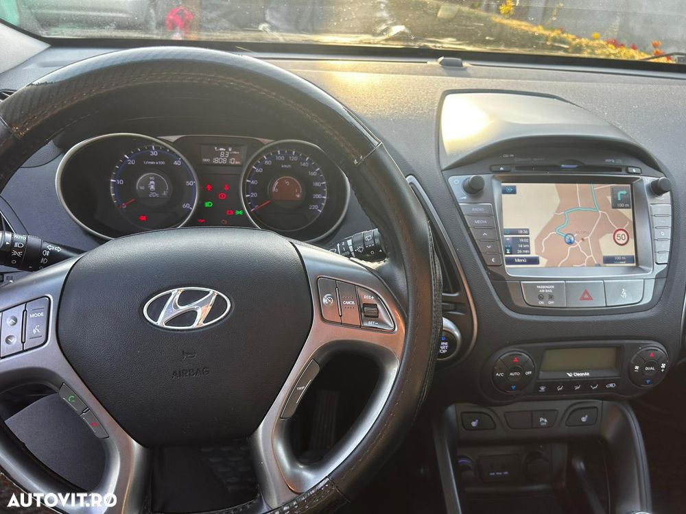 Hyundai ix35 2.0 CRDI High 4WD GLS Premium - 9