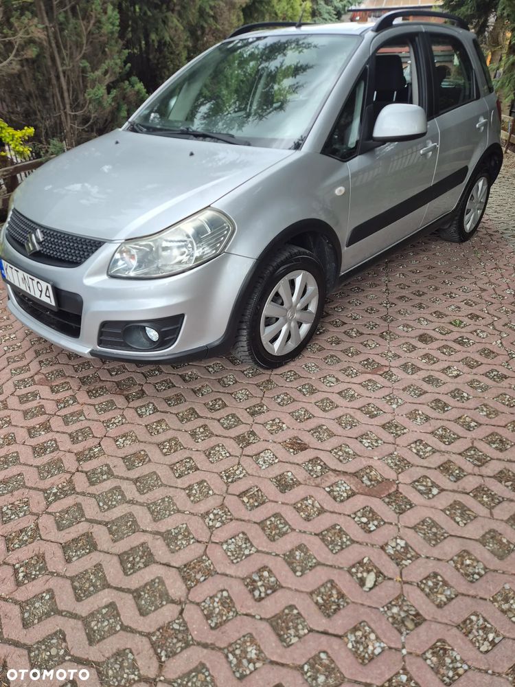 Suzuki SX4 1.6 Comfort 4WD - 1
