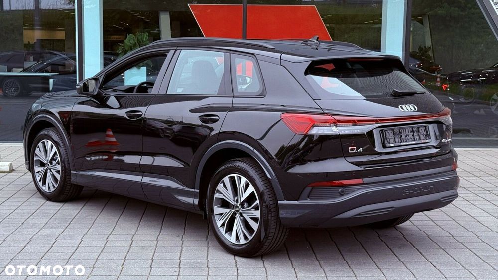 Audi Q4 e-tron 45 82kWh - 13