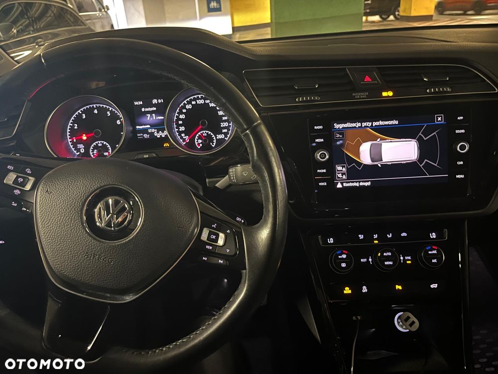 Volkswagen Touran 1.5 TSI EVO Comfortline DSG - 8