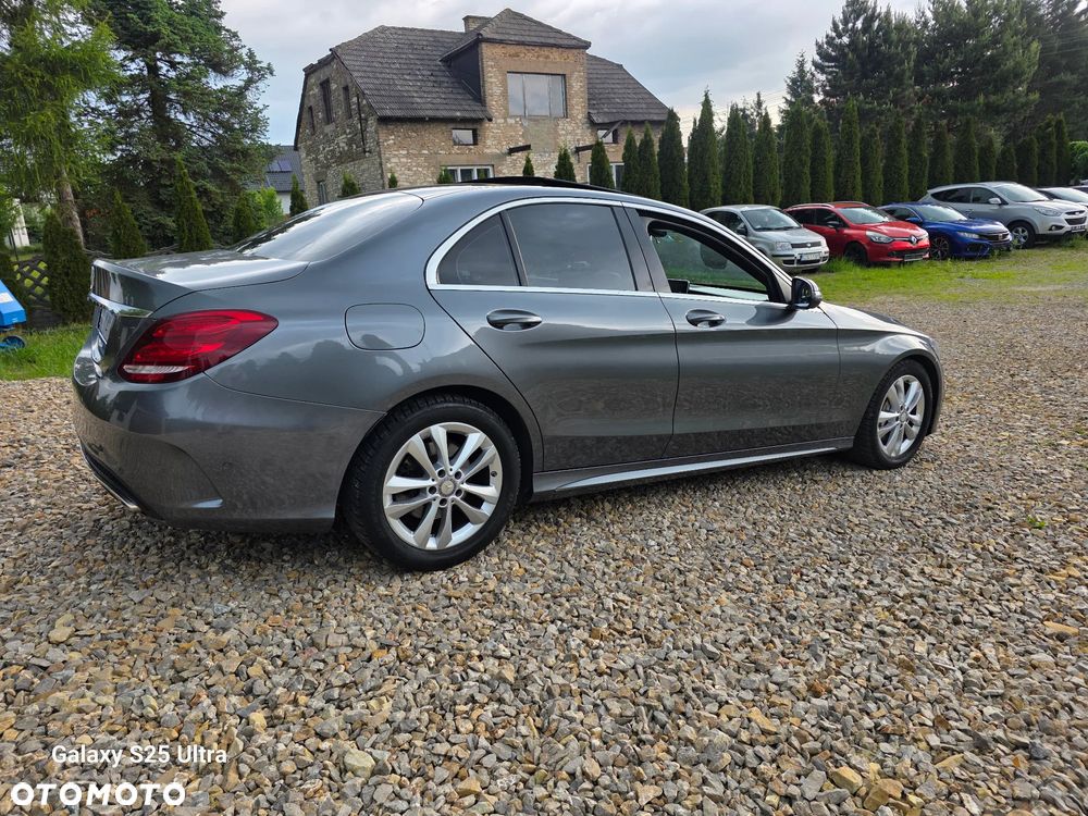 Mercedes-Benz Klasa C 180 9G-TRONIC AMG Line - 6