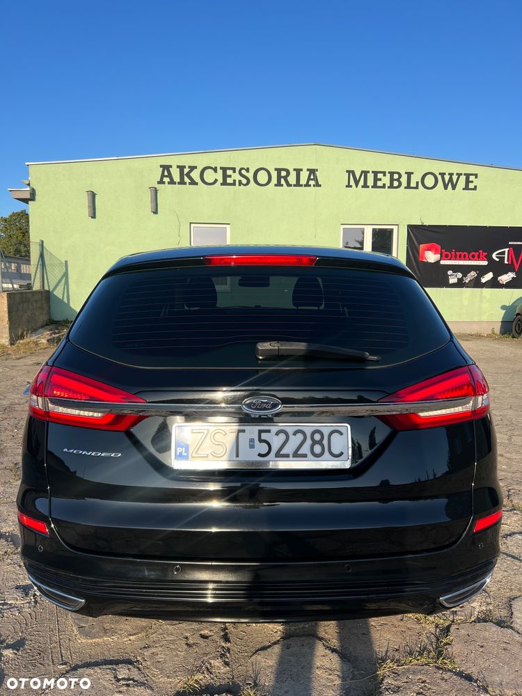 Ford Mondeo 2.0 TDCi Titanium PowerShift - 11