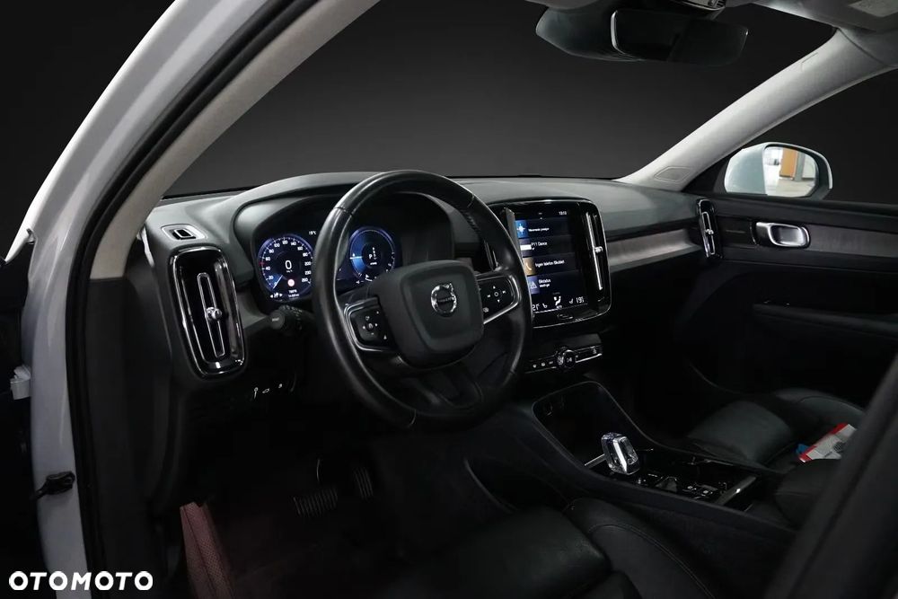 Volvo XC 40 T5 Recharge DKG RDesign - 23