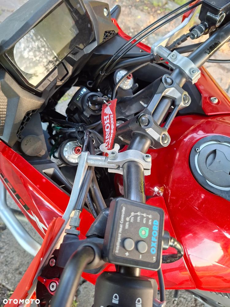 Honda CB - 16