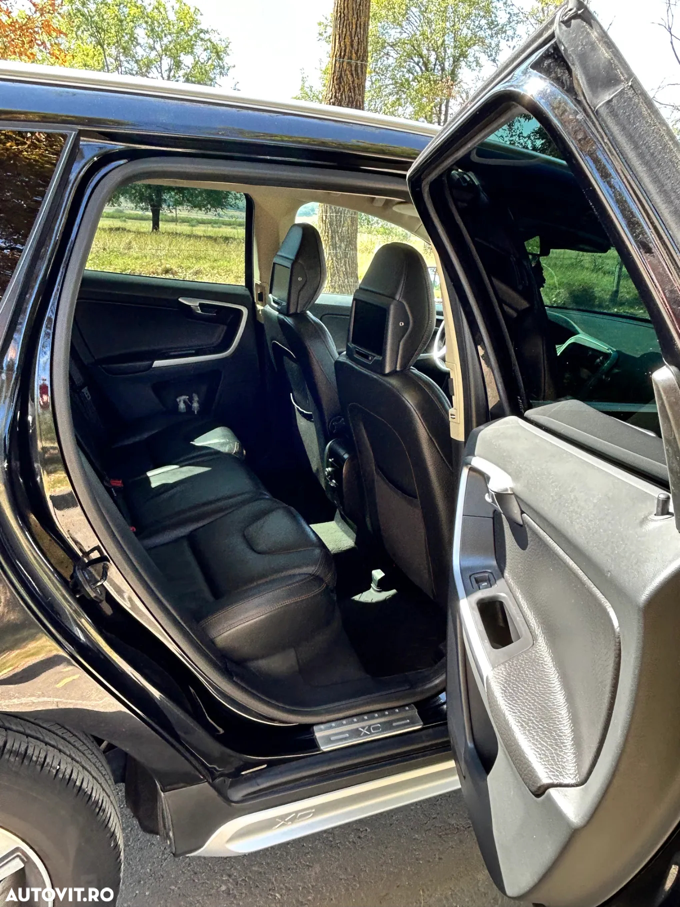 Volvo XC 60 2.4D AWD Aut. - 7