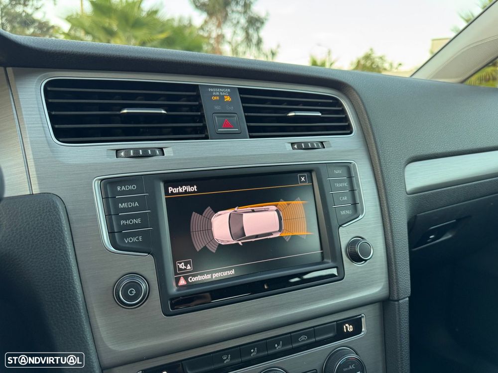 VW Golf 1.6 TDi Trendline - 11