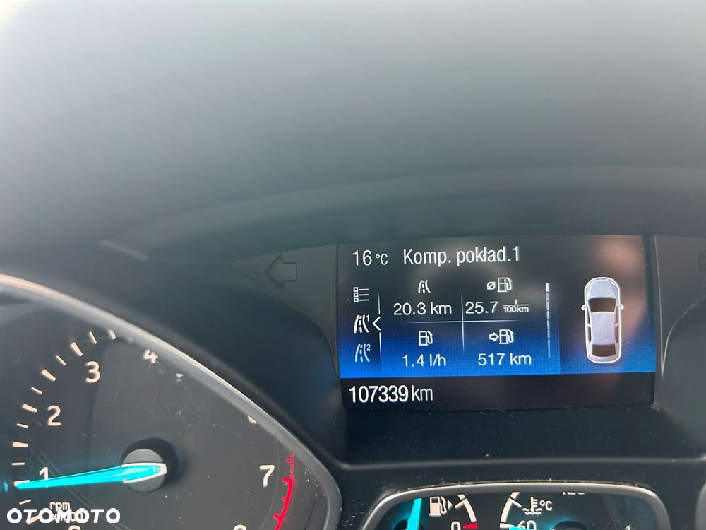 Ford Kuga 1.5 EcoBoost 2x4 Titanium - 13