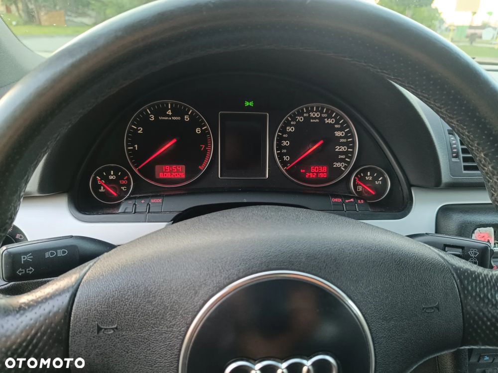 Audi A4 Avant - 17