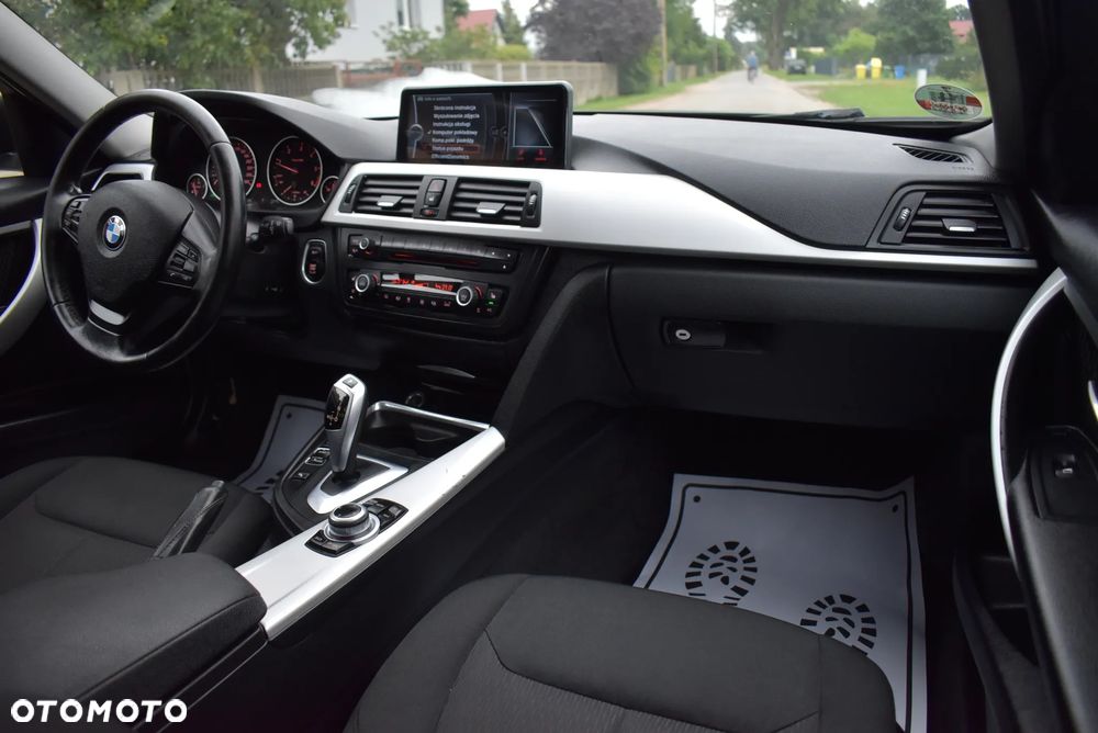 BMW Seria 3 - 31