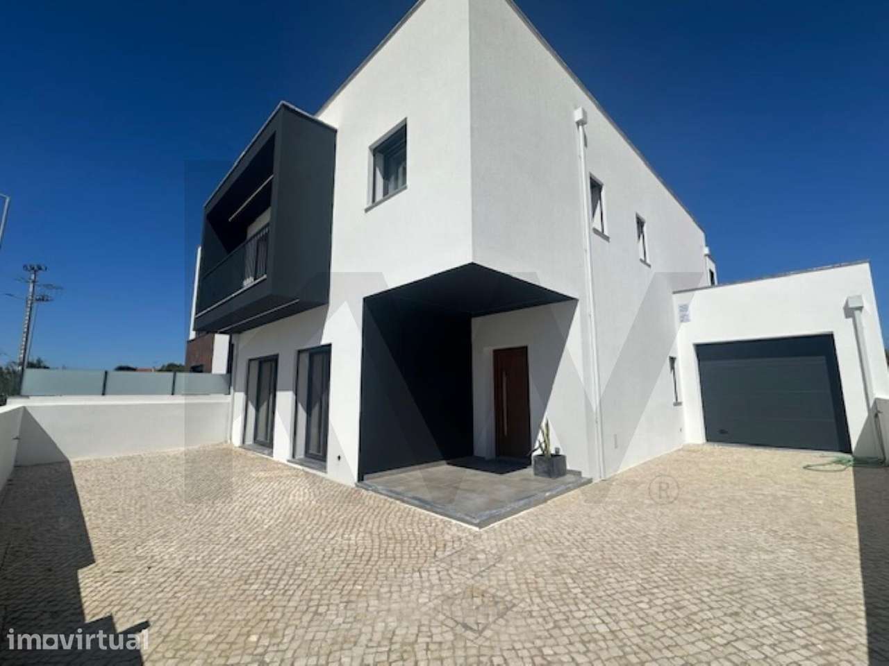 Magnífica Moradia T4 de Arquitetura Contemporânea na Silveira - Grande imagem: 2/33
