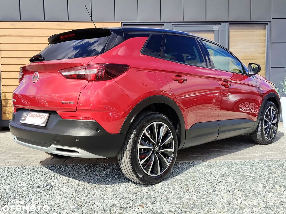 Opel Grandland X 1.2 Start/Stop Design Line - 32