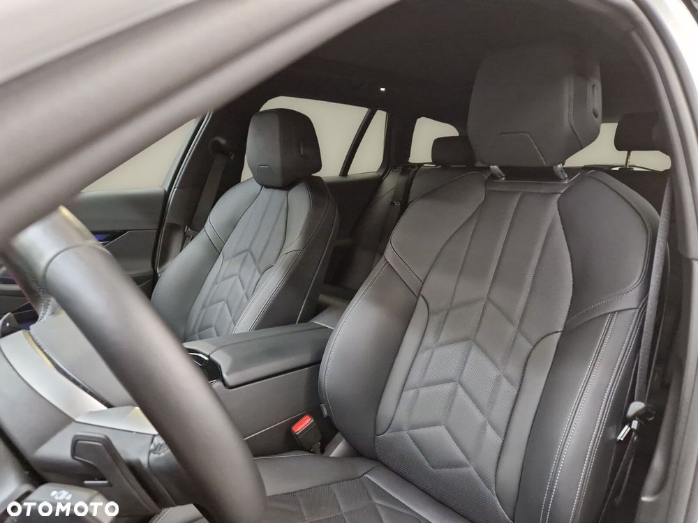 BMW Seria 5 520d xDrive mHEV M Sport - 13