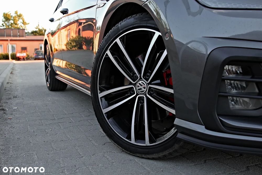 Volkswagen Golf GTD 2.0 TDI SCR DSG - 15