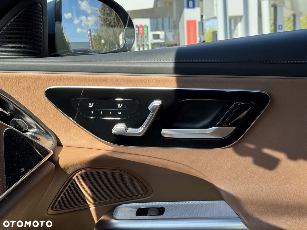 Mercedes-Benz Klasa E 200 mHEV Avantgarde 9G-Tronic - 23