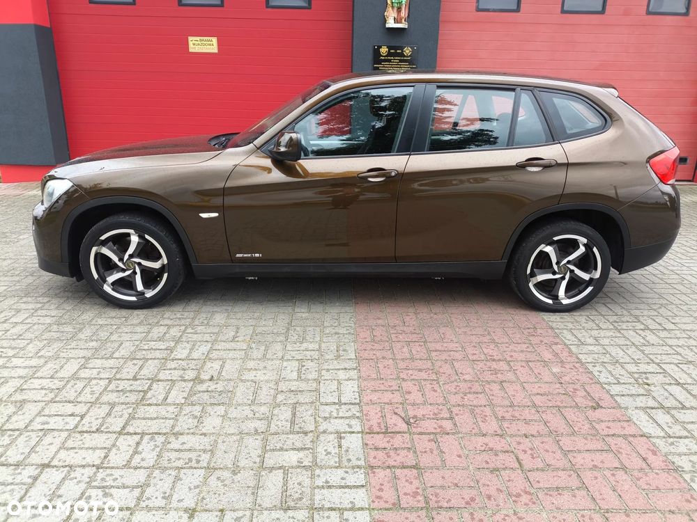 BMW X1 sDrive18i - 3