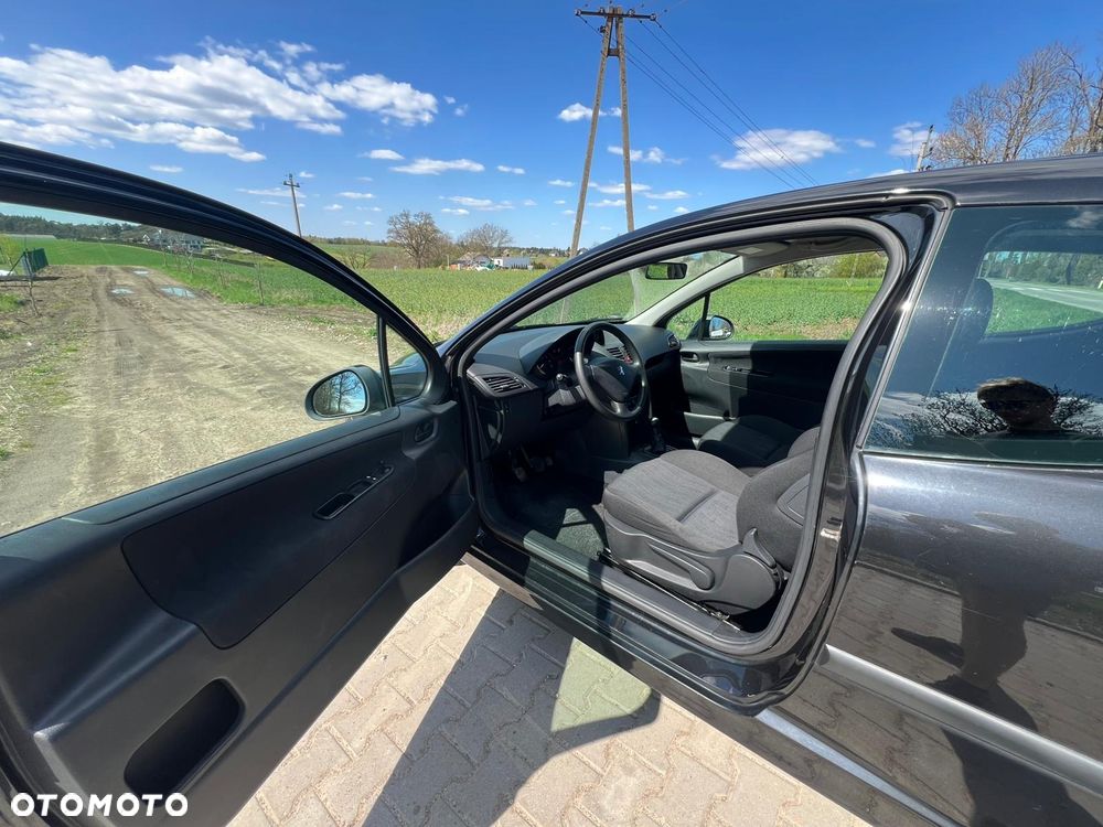 Peugeot 207 1.4 Trendy - 6