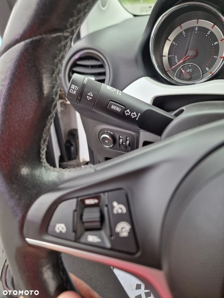 Opel Adam 1.2 Black Jack - 25