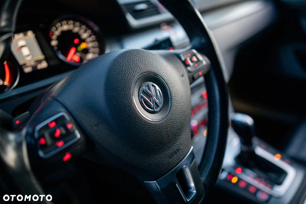 Volkswagen CC - 25