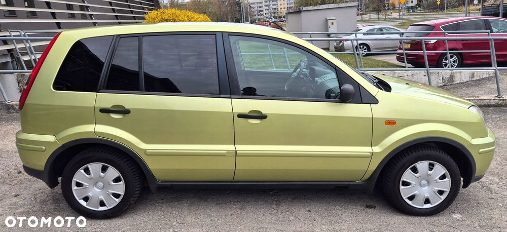 Ford Fusion 1.4 Ambiente - 10