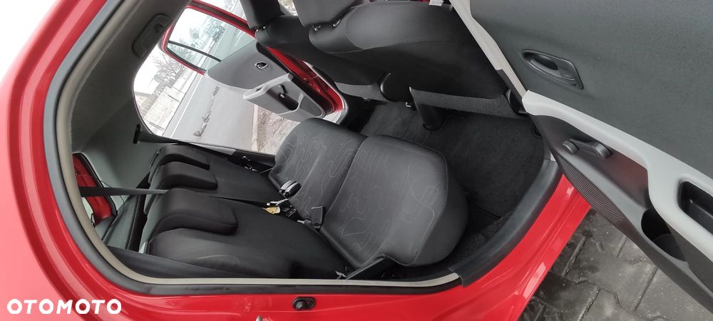 Toyota Yaris 1.33 VVT-i Life - 25