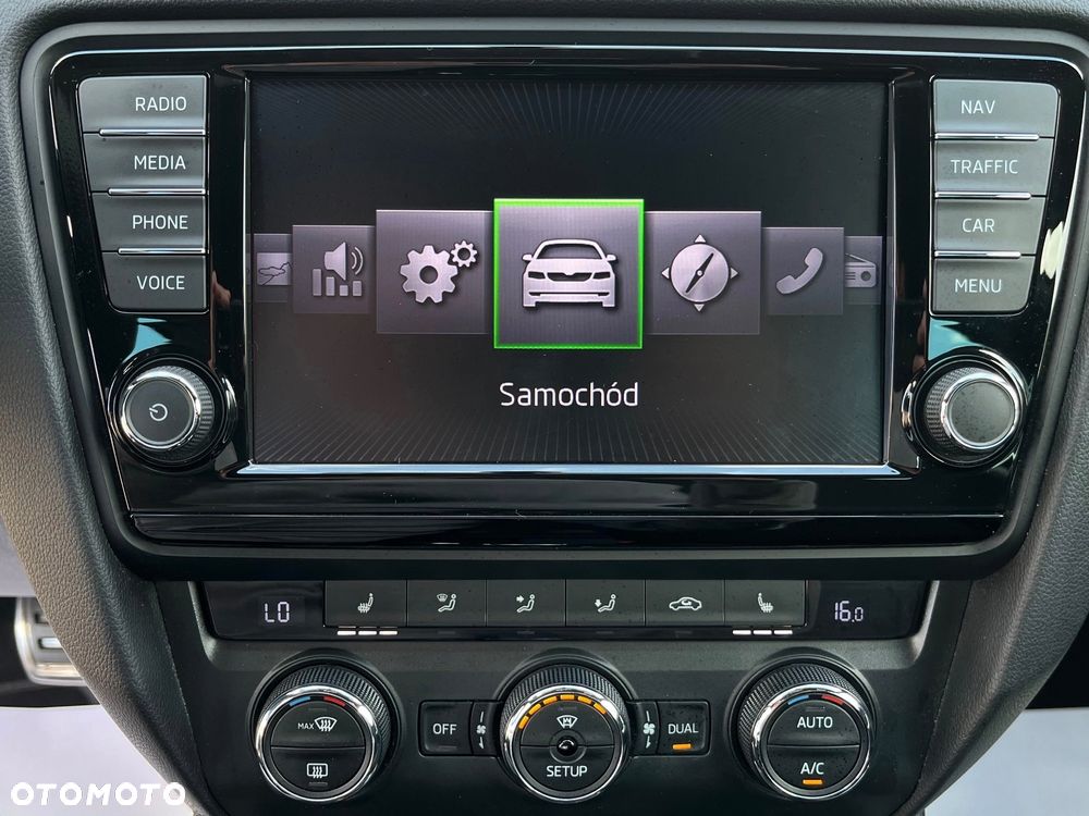 Skoda Octavia 2.0 TDI (Green tec) DSG RS - 27