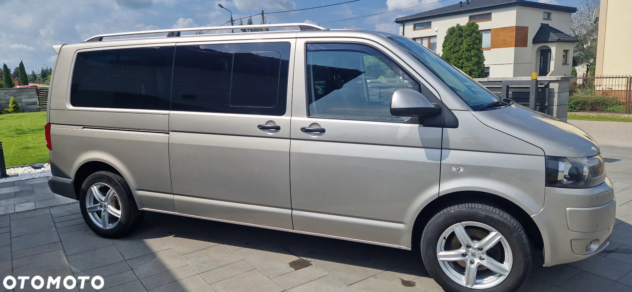 Volkswagen Caravelle TDI L1 Comfortline - 2