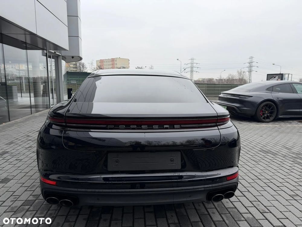 Porsche Panamera 4S E-Hybrid - 6