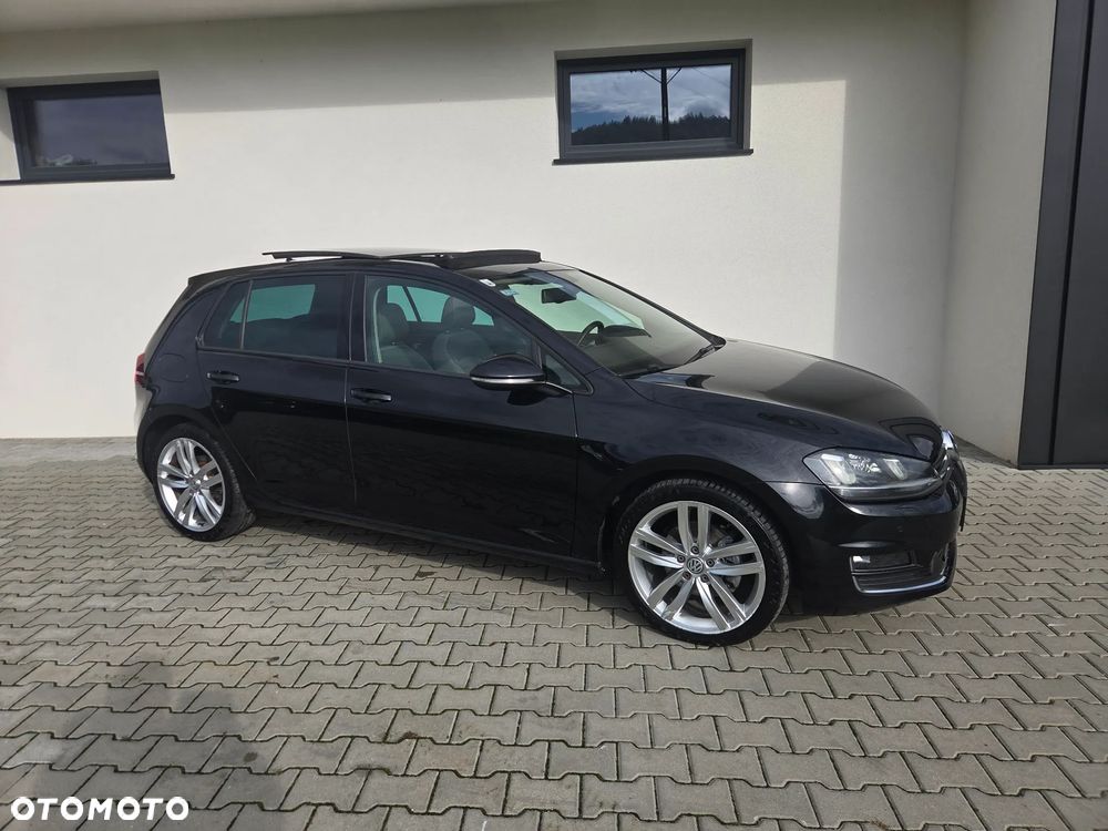 Volkswagen Golf - 15