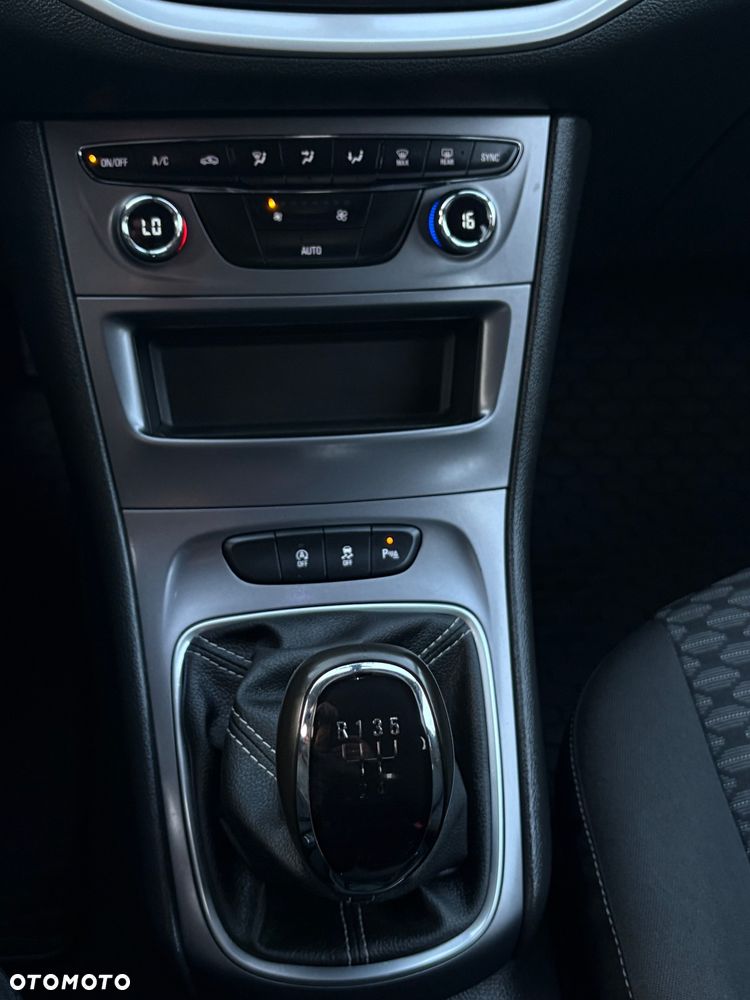 Opel Astra ver-1-0-t-enjoy-s-s - 12