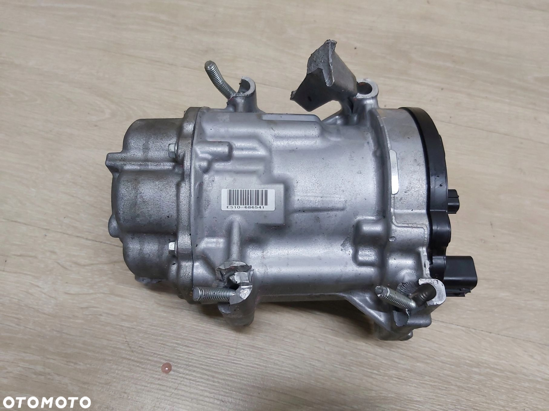 Toyota Yaris IV CROSS 1,5 sprężarka klimatyzacji kompresor 042400-0741 - 4