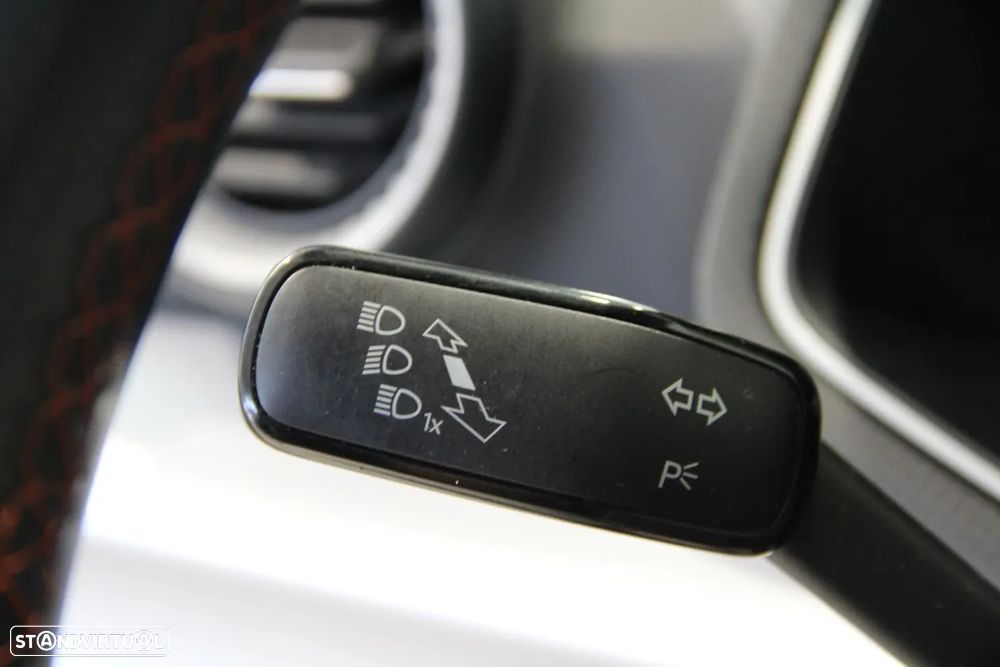 SEAT Arona 1.0 TSI FR - 12