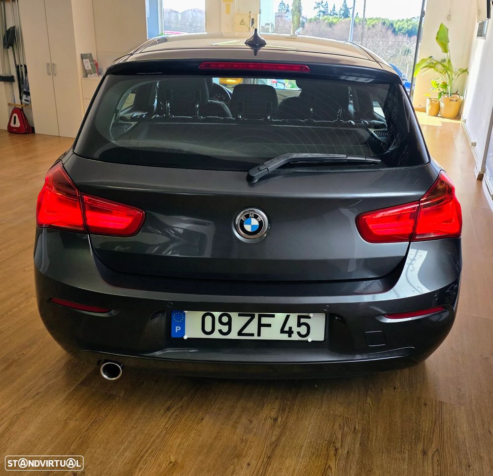 BMW 116 d EfficientDynamics - 12