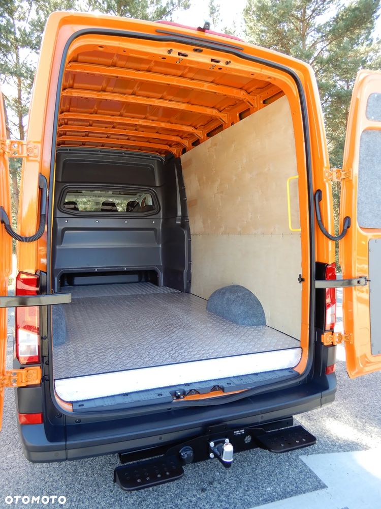 Volkswagen Crafter 4Motion 4X4 2.0 TDI 177 KM Automat 8-Mio Biegowy MIXTO Doka Brygadowy Dubel 6-Cio Osobowy+952 Kg Ładowność HAK 3000 Kg Blaszak Furgon L4H2 Rozstaw Osi 4490 mm GWARANCJA FABRYCZNA Stan Auta Jak NOWY OKAZJA - 18