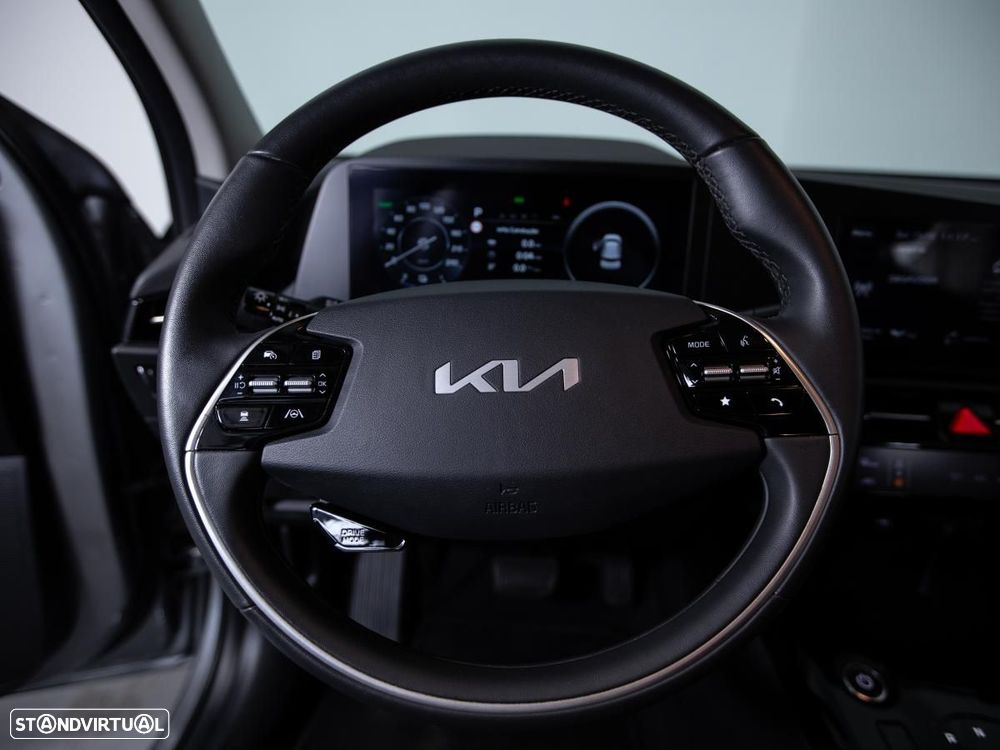 Kia Niro EV 64kWh Drive - 17