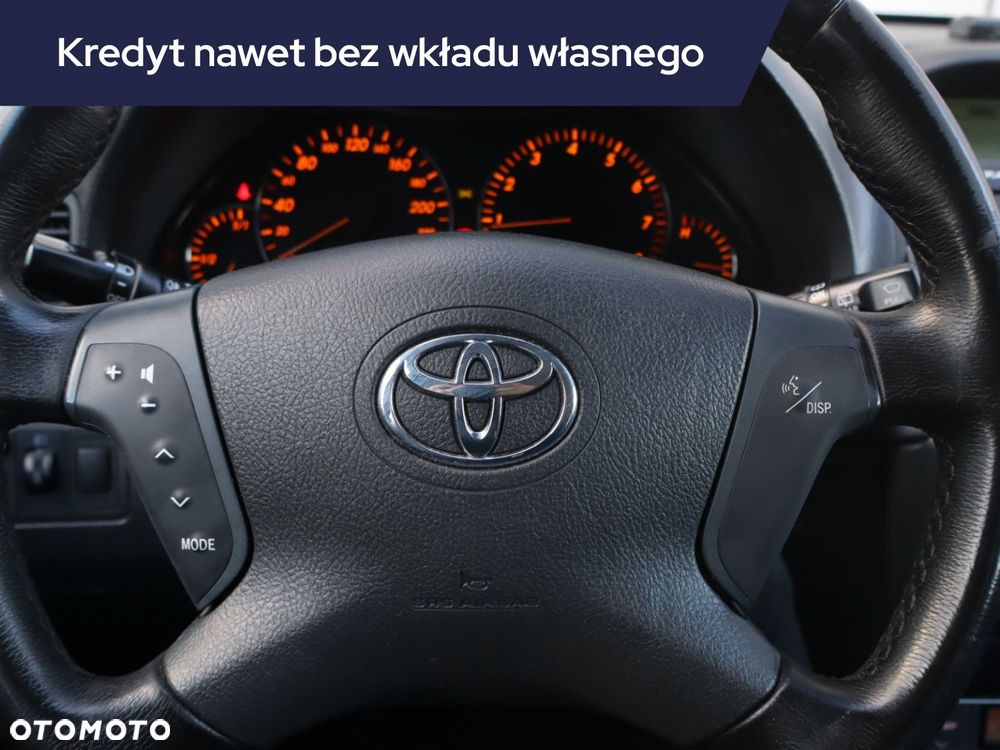 Toyota Avensis - 19
