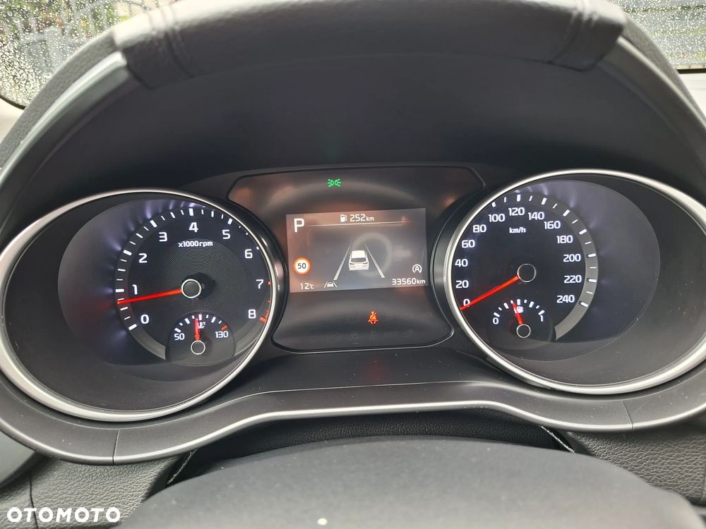 Kia Ceed - 21