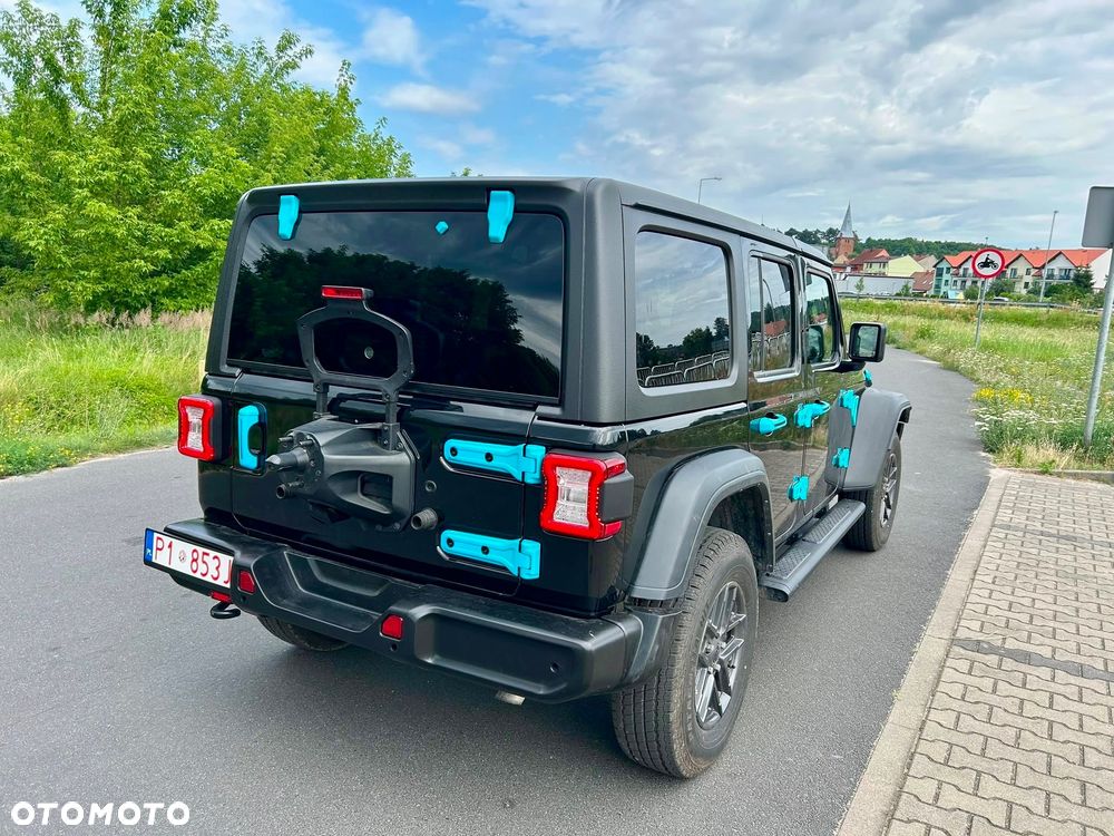 Jeep Wrangler Unlimited GME 2.0 Turbo Sahara - 6