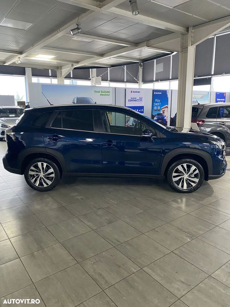 Suzuki S-Cross 1.4 Boosterjet MHEV Spirit - 4