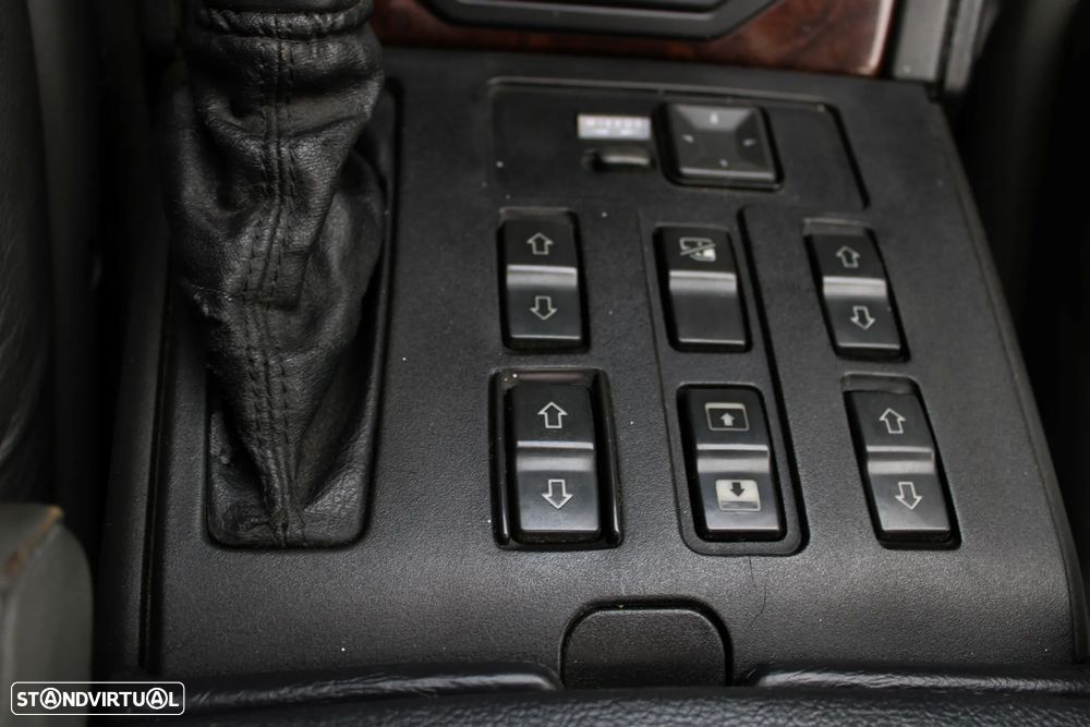 Land Rover Range Rover - 42