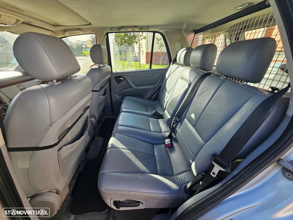 Mercedes-Benz ML 270 - 10