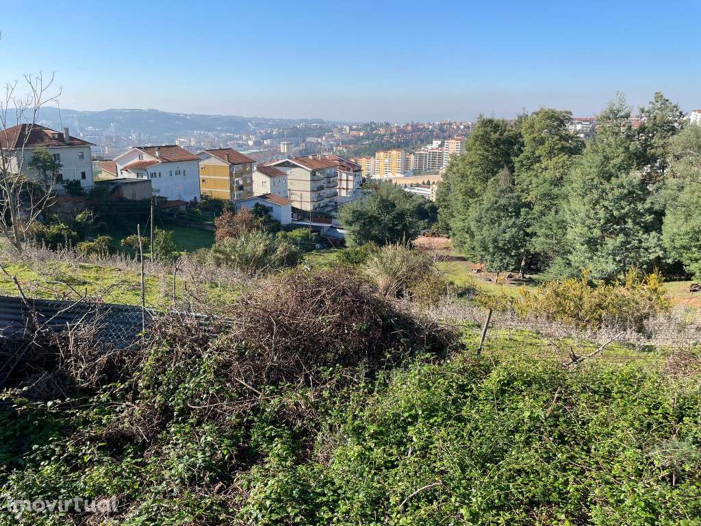 Terreno para Construção de prédio habitação, Tovim, próximo da Solum - Grande imagem: 2/11