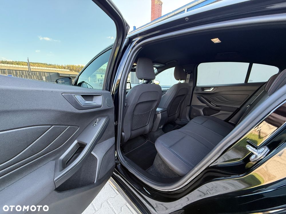Ford Focus 1.0 EcoBoost ST-Line - 18