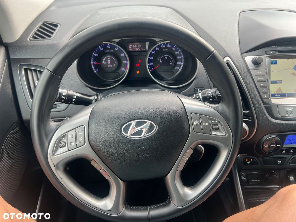Hyundai ix35 - 29