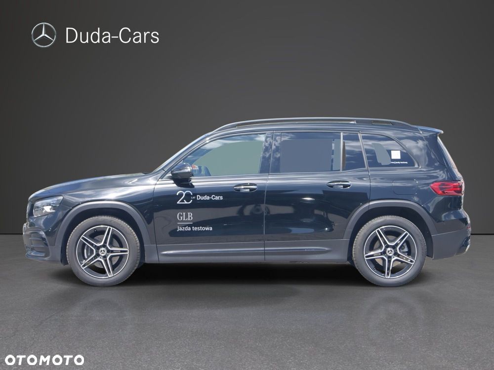 Mercedes-Benz GLB - 2