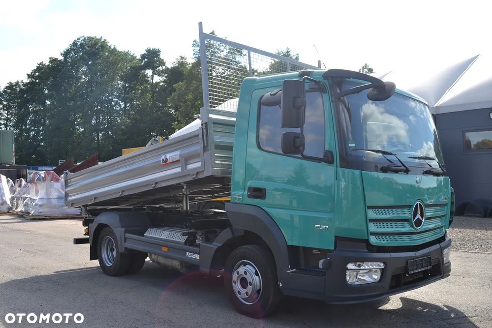 Mercedes-Benz Atego 821 Nowy 3-stronny WYWROT Kiper Wywrotka Blokada Mostu Klima - 9