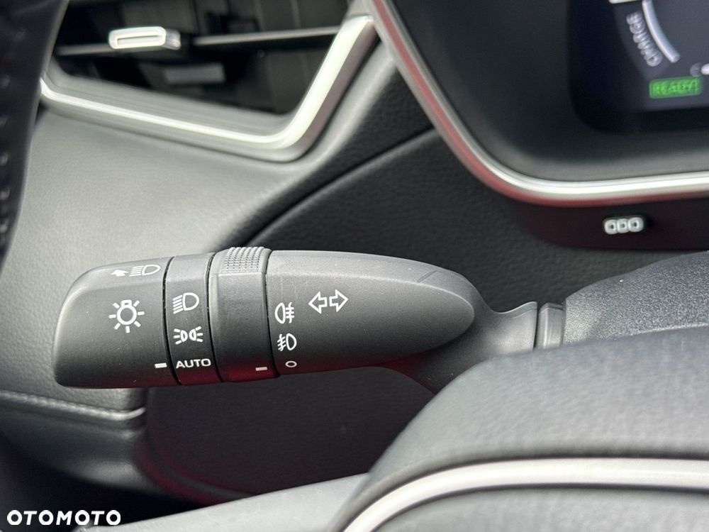 Toyota Corolla Cross 2.0 Hybrid Premiere Edition AWD - 19