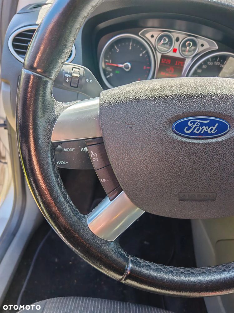 Ford Focus 1.6 TDCi Sport DPF - 13