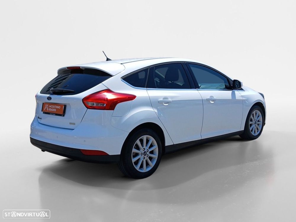 Ford Focus 1.0 EcoBoost Titanium - 5