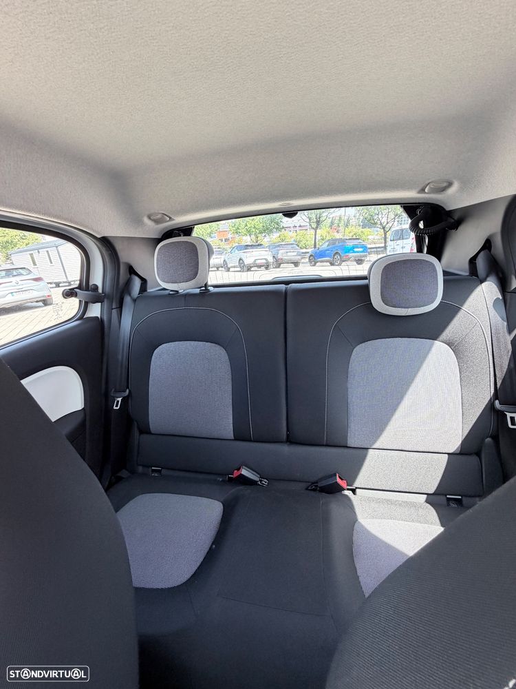 Renault Twingo Z.E. 22 Zen - 18