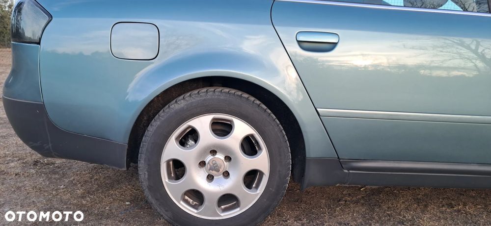 Audi A6 Limousine 2.4 - 34